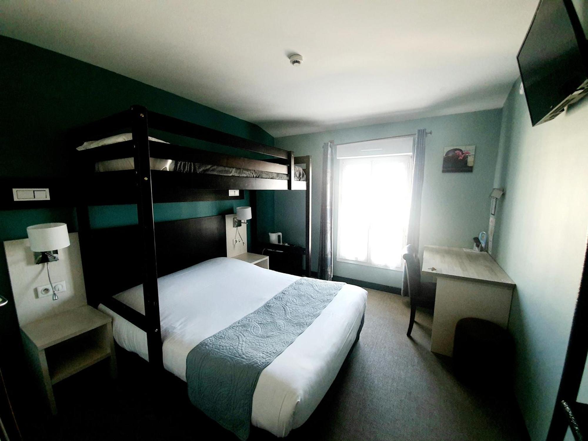 Auberge Des Lacs Bleus Clérac Esterno foto